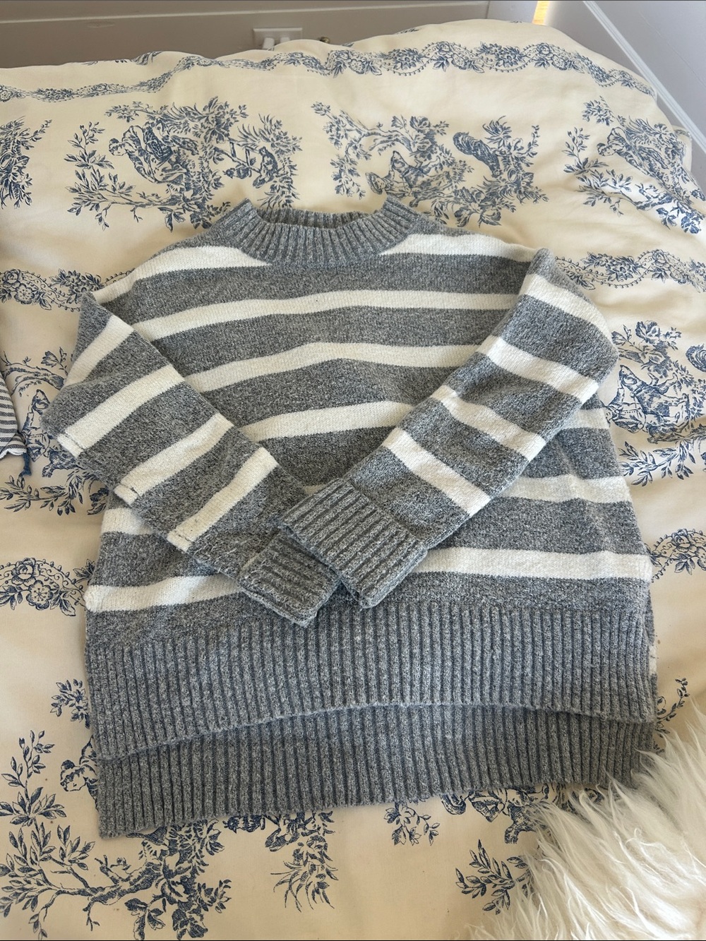 Dex Gray and White Striped Crewneck Sweater